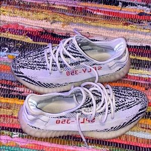 yeezy zebra